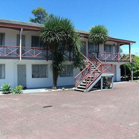 Burgundy Rose Motel Уангарей Екстериор снимка
