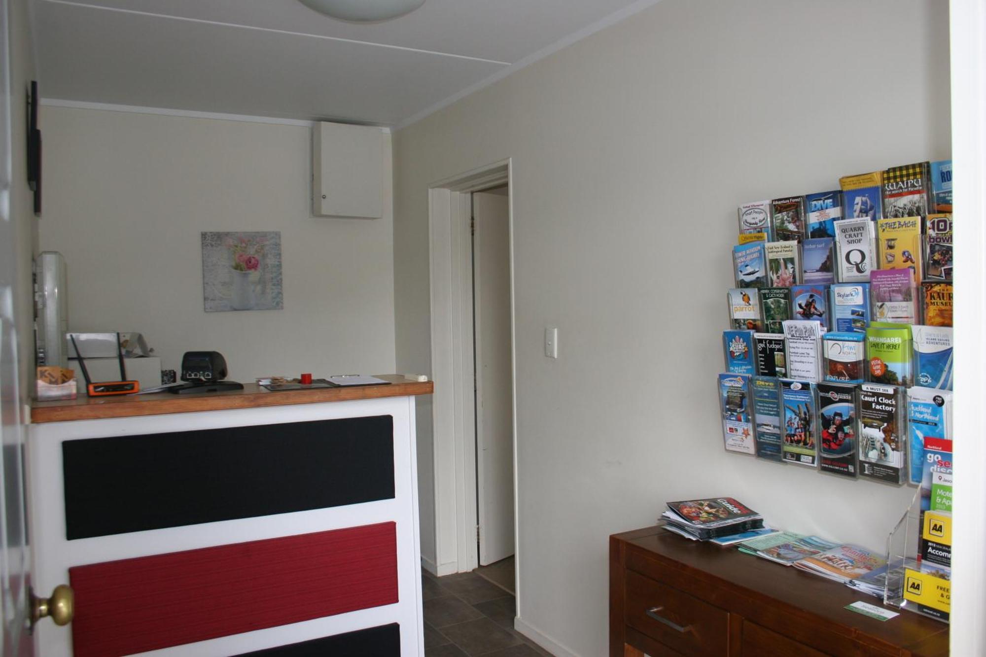 Burgundy Rose Motel Уангарей Екстериор снимка