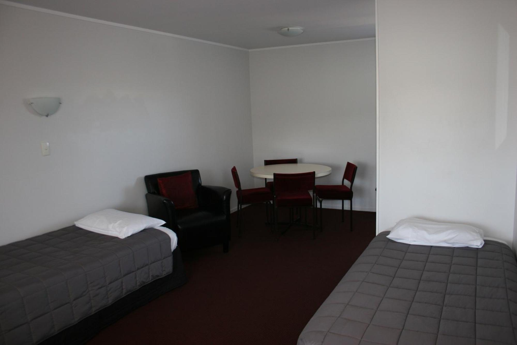 Burgundy Rose Motel Уангарей Екстериор снимка